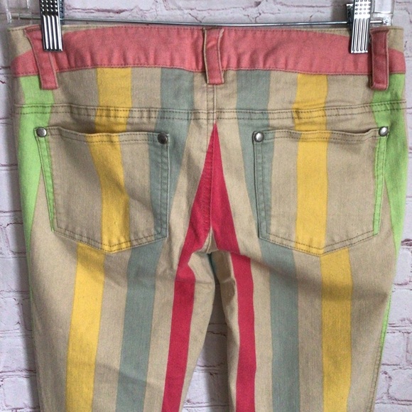 Alice + Olivia by Stacey Bendet Striped Jeans - Size 4 - Picture 6 of 12